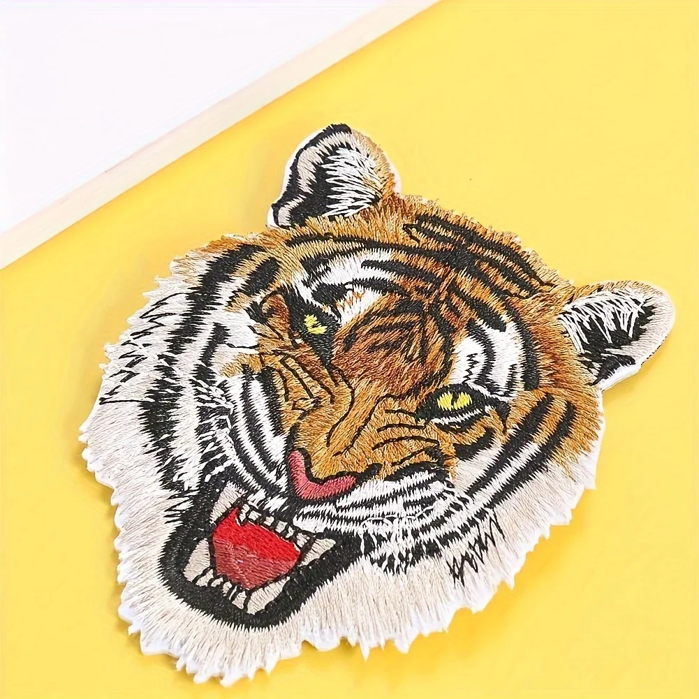 Custom logo printing Sport iron Patch Tiger Embroidery Patches