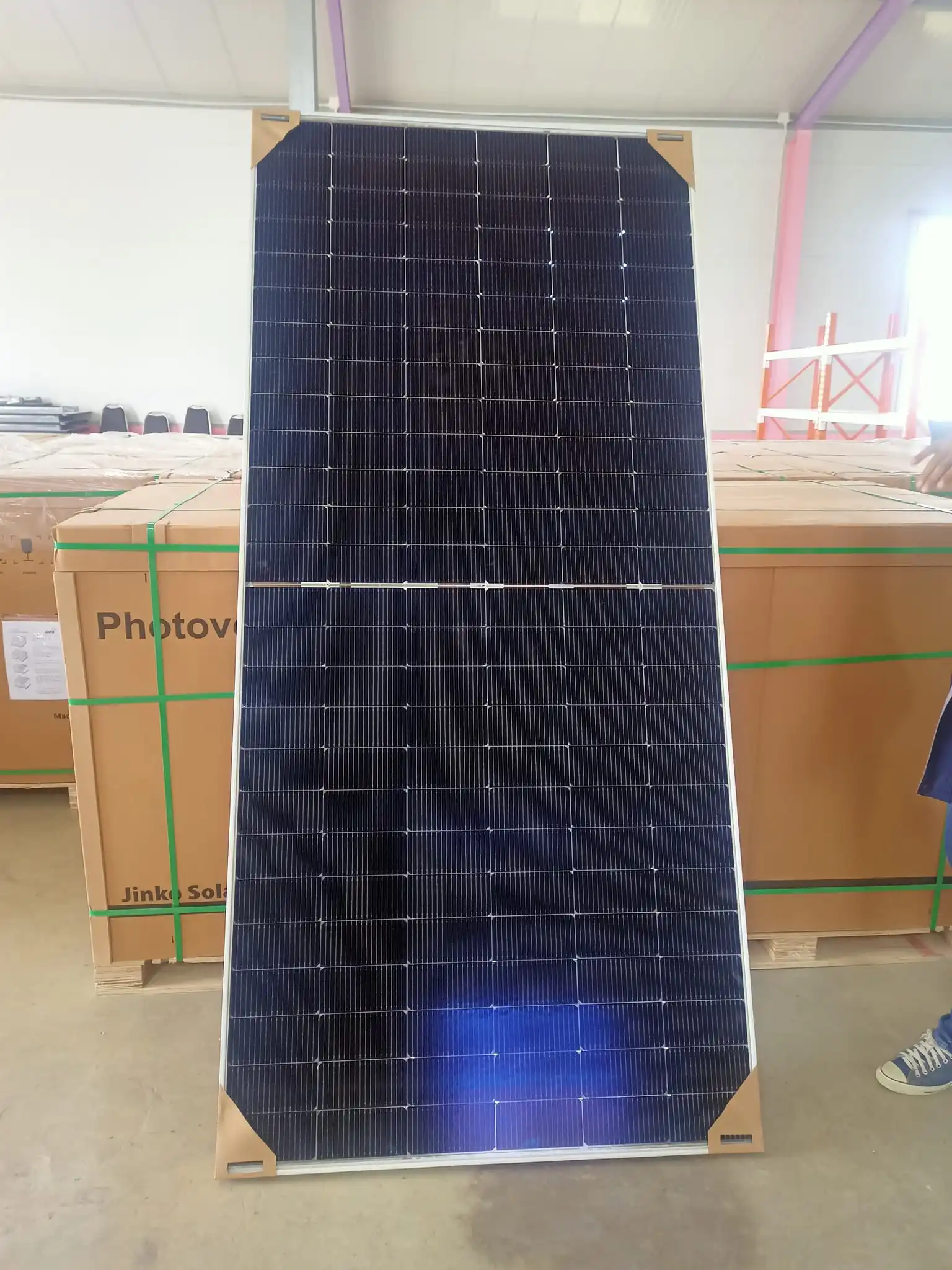 Factory Price Jinko Solar Panel 620W 625W 630W 635W 640W 650W MBB Bifacial Solar Cell Jinko N-type Solar Energy Panel