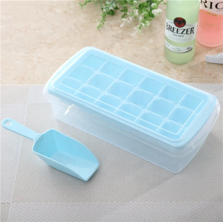 18  Cavities Plastic Ice Cube Tray Molds With Lid For Ice Whiskey Wine and Container