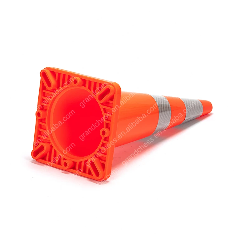 
36 inch 900mm High Fluorescent Orange One Piece Design PVC Road Traffic Cone 