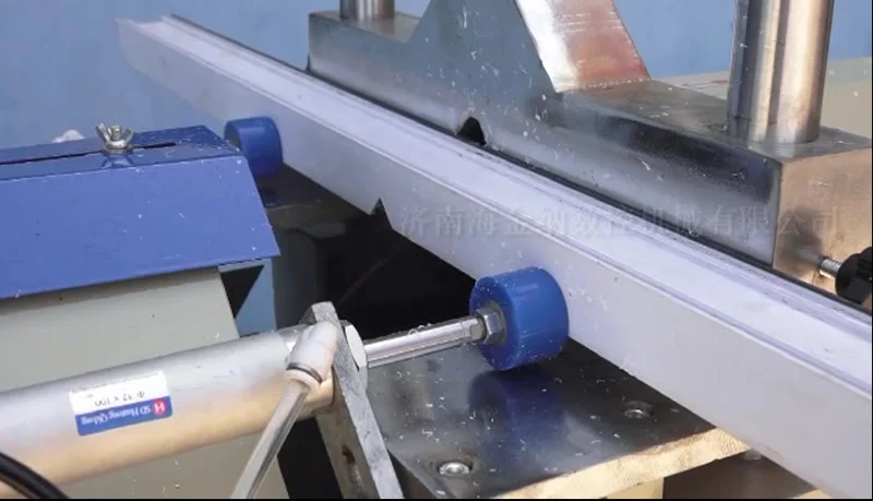 Pvc profile cutting machine Upvc window machinery for sale V notch saw