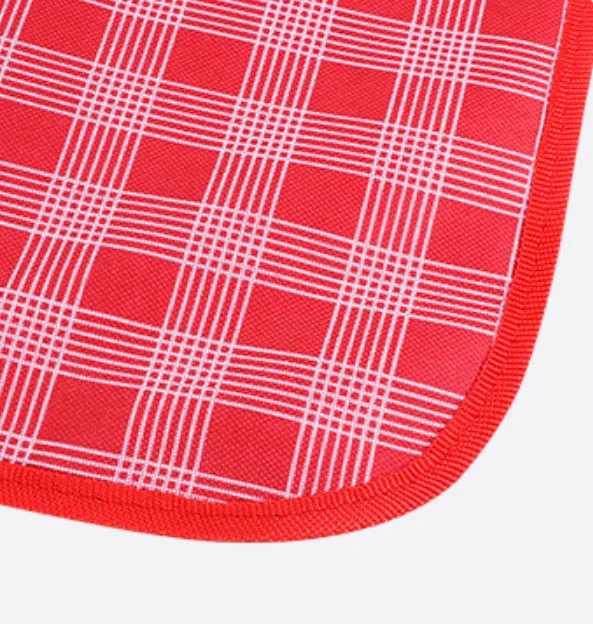 Shade Yarn-Dyed Oxford Picnic Fabric Beach Mat Portable Moisture-proof Mat 300d Plaid  Fabric