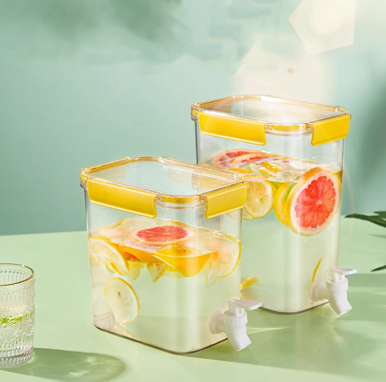 Home Party and  Outdoor  4.5L 3.8L Plastic Automatic Tap Cold Wine Beverages Juice Water Drinks kettle with faucet