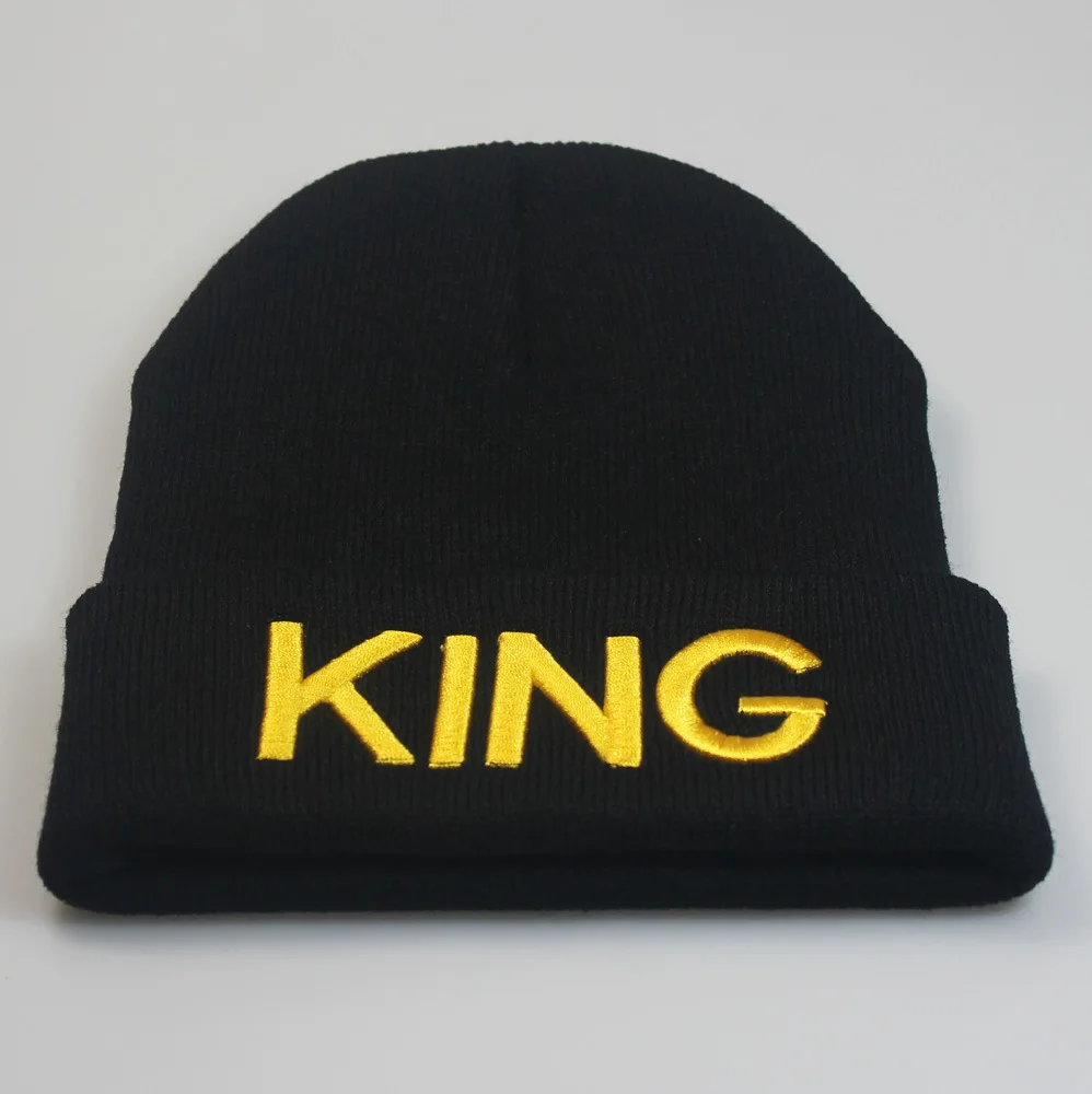 Couple Gifts Autumn Winter Spring Black White Gold King 3D Embroidery Acrylic Knitted Cap Beanie Hat for Men Women