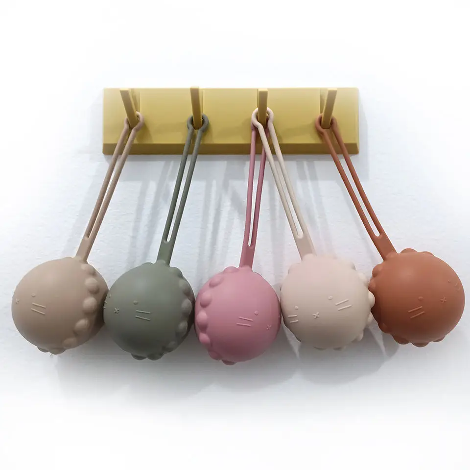 High Quality Reusable Eco-Friendly BPA Free Silicone Baby Nipples Pacifier Chain Clips Holder Case Set