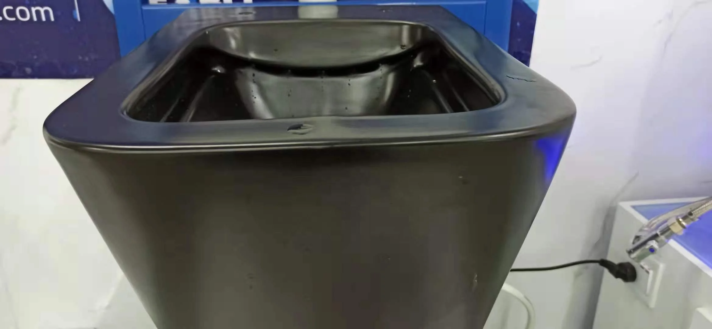 FANNISI  modern sanitary ware bathroom ceramic matte black rimless  WC wall hung toilet wall mounted toilet bowl price