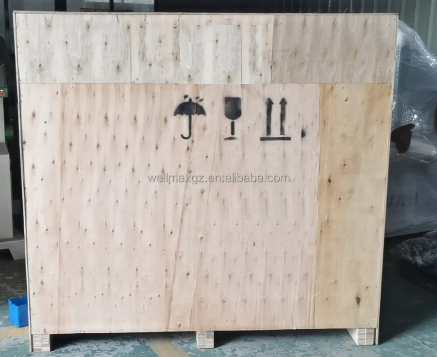 wood box.jpg