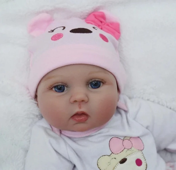 Hot Selling Beautiful Wig Reborn Baby Doll For Kids Reborn Doll 22Inch Cloth Body Silicone Simulation Baby Reborn