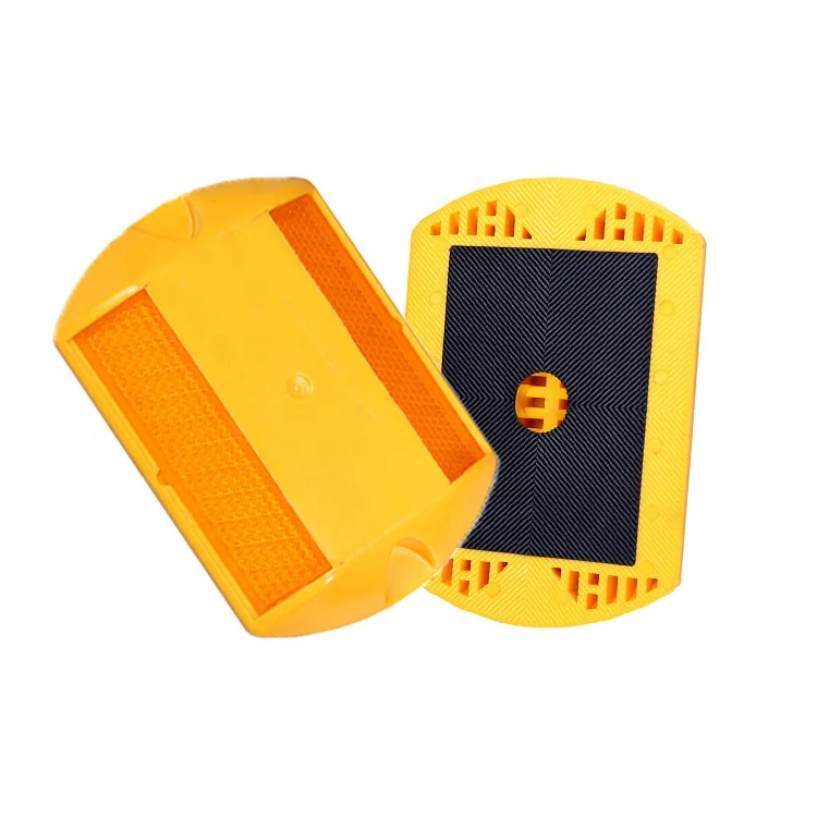 High Brightness Solar Road Stud Wholesale Price PMMA Optical Design with White Reflector ABS Material for Road Safety