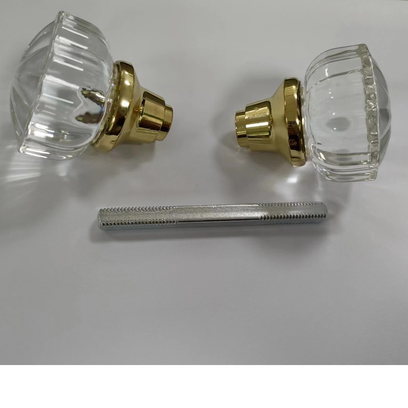 Mortise Style Fluted Round Passage Lock Set Knobs with Spindle for Interior Doors Round Crystal Glass Door Knob