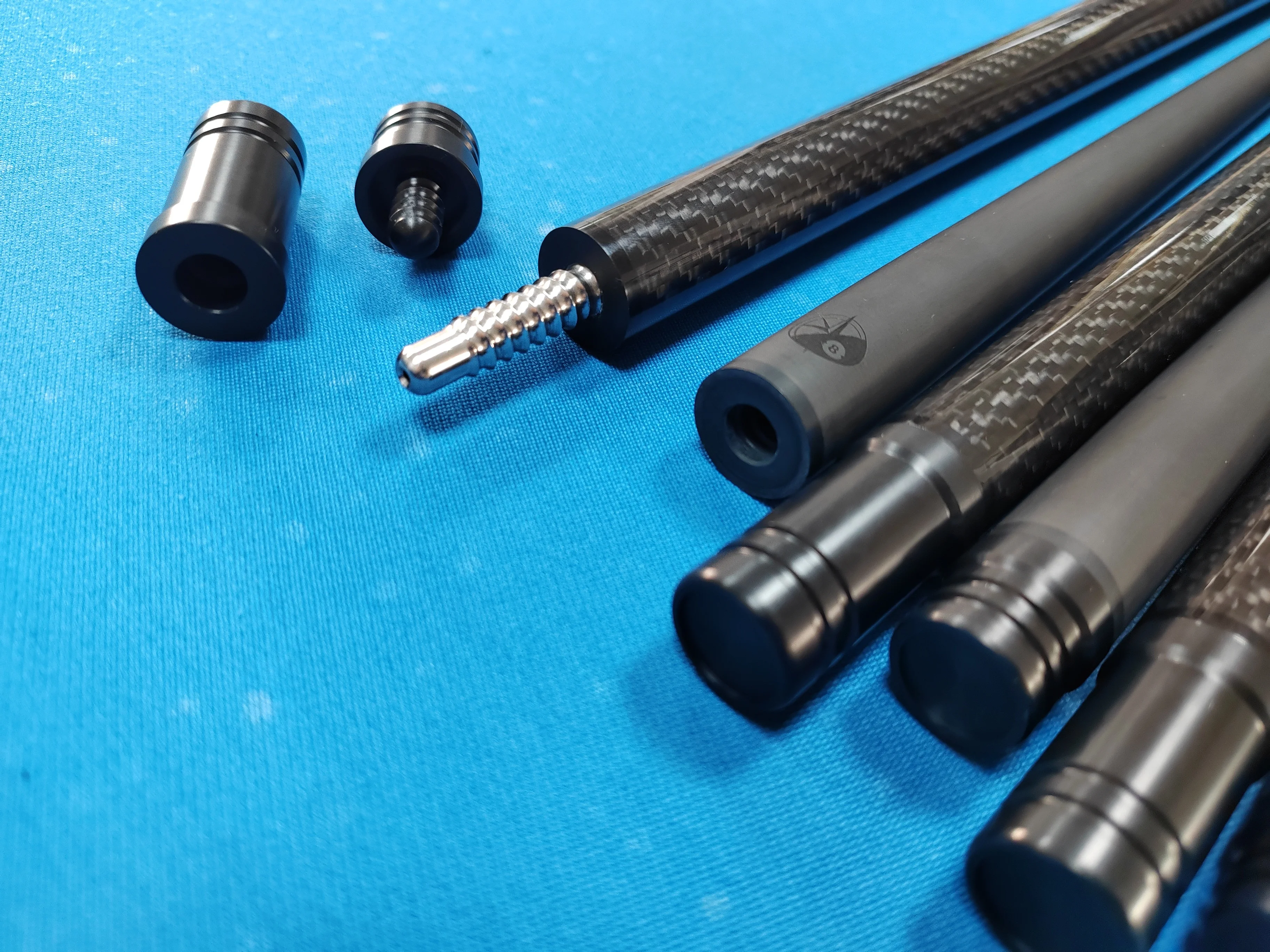 Carbon Fiber Break and Jump Cue With Protective Cover for Wholesale Factory Direct Sale