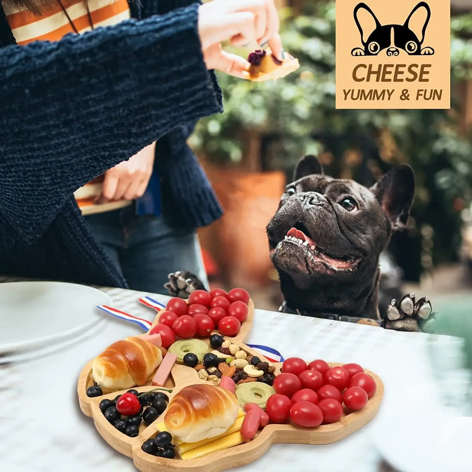 Wholesale Useful Bamboo Funny Serving Set Tray Bulldog Cheese Board Aperitif Platter for Party