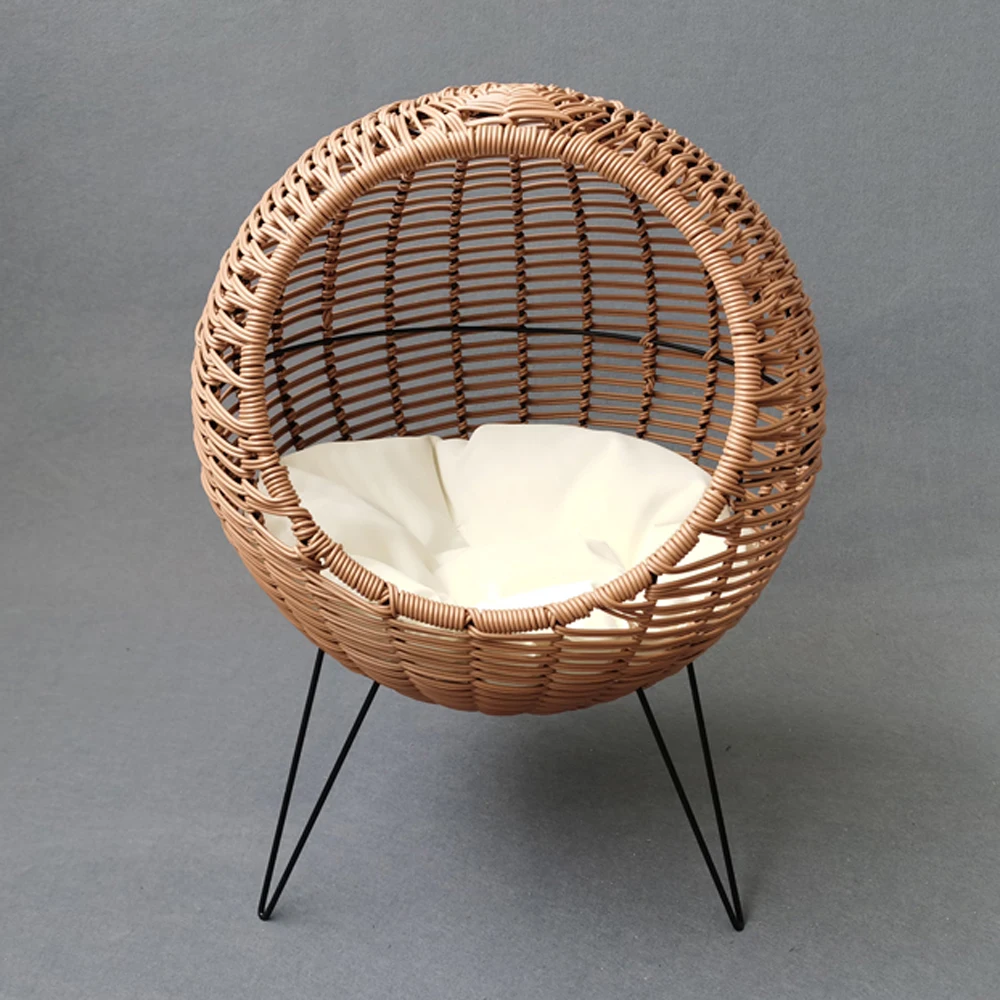 Wholesale adult cats and kittens four seasons universal semi-enclosed cat house woven rattan pet house cat litter bed