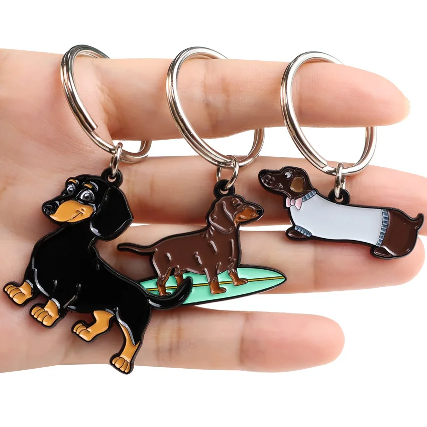 Luxury fashion manufacturers metal key chain ring charms keyring custom enamel animal dog keychains accessories for girls