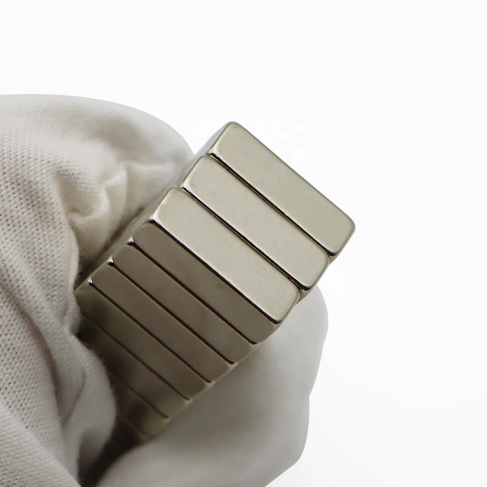 N52 Neodymium Block Magnet Strong Permanent Nickel Coating Industrial Application Various Patterns & Shapes for Motors-Grade N35