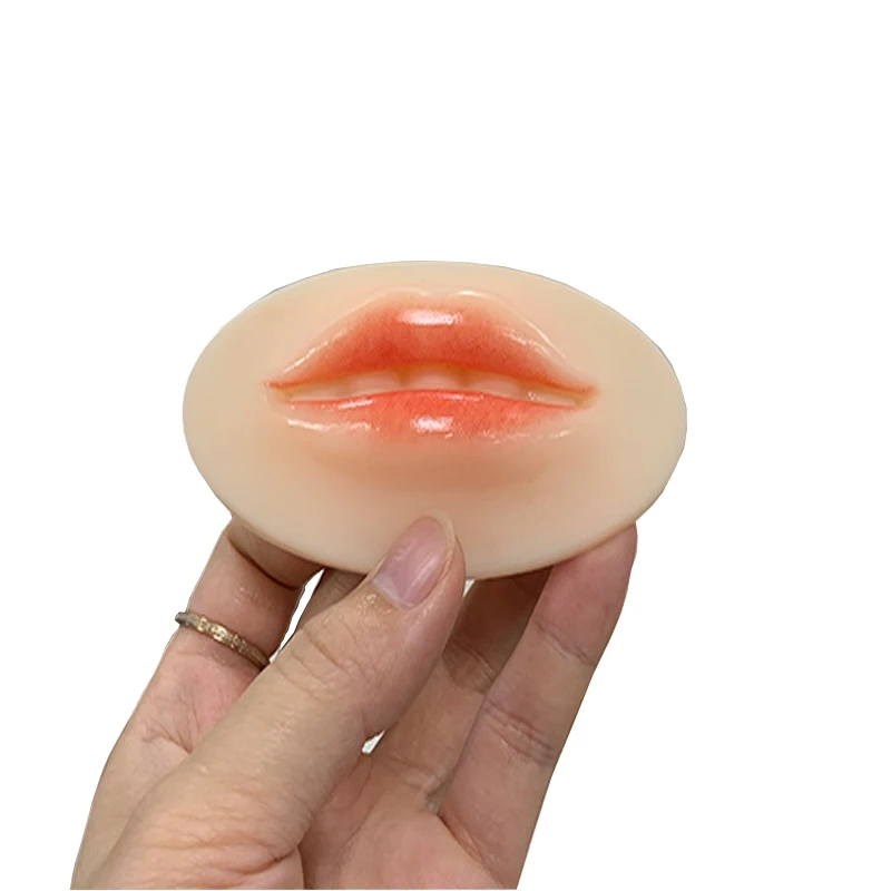 BerLin 3D silicone lip easy to color real feeling  practice skin