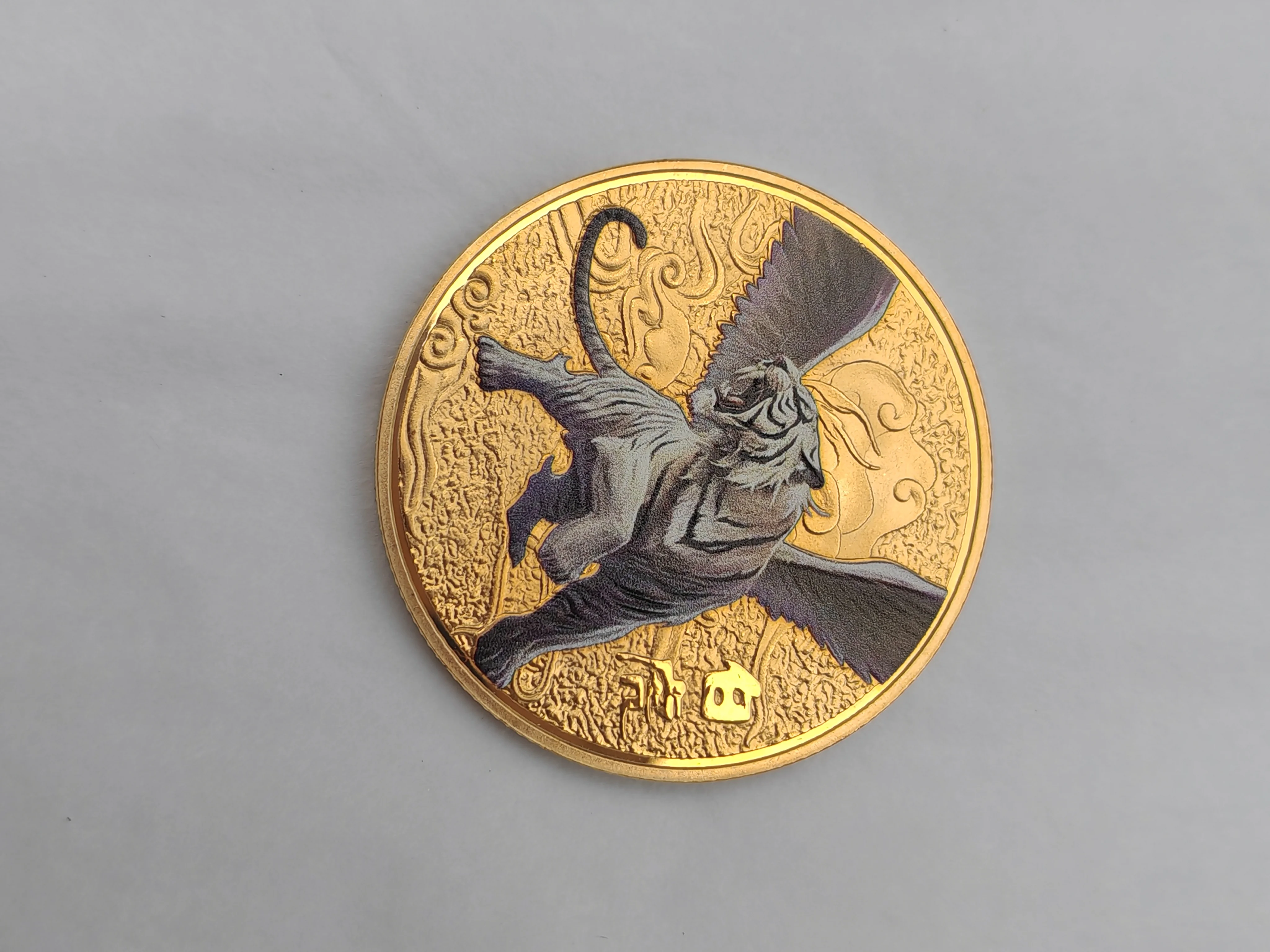 Four Chinese Mythical Beasts Gold Coins Blue Dragon White Tiger Black Tortoise Painted Commemorative Medallion Metal Crafts