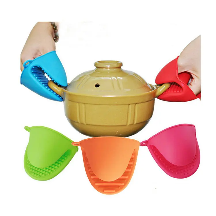 Customized Kitchen Accessories Cooking Silicone Oven Gloves Heat Resistant Mitts Mini Bakeries