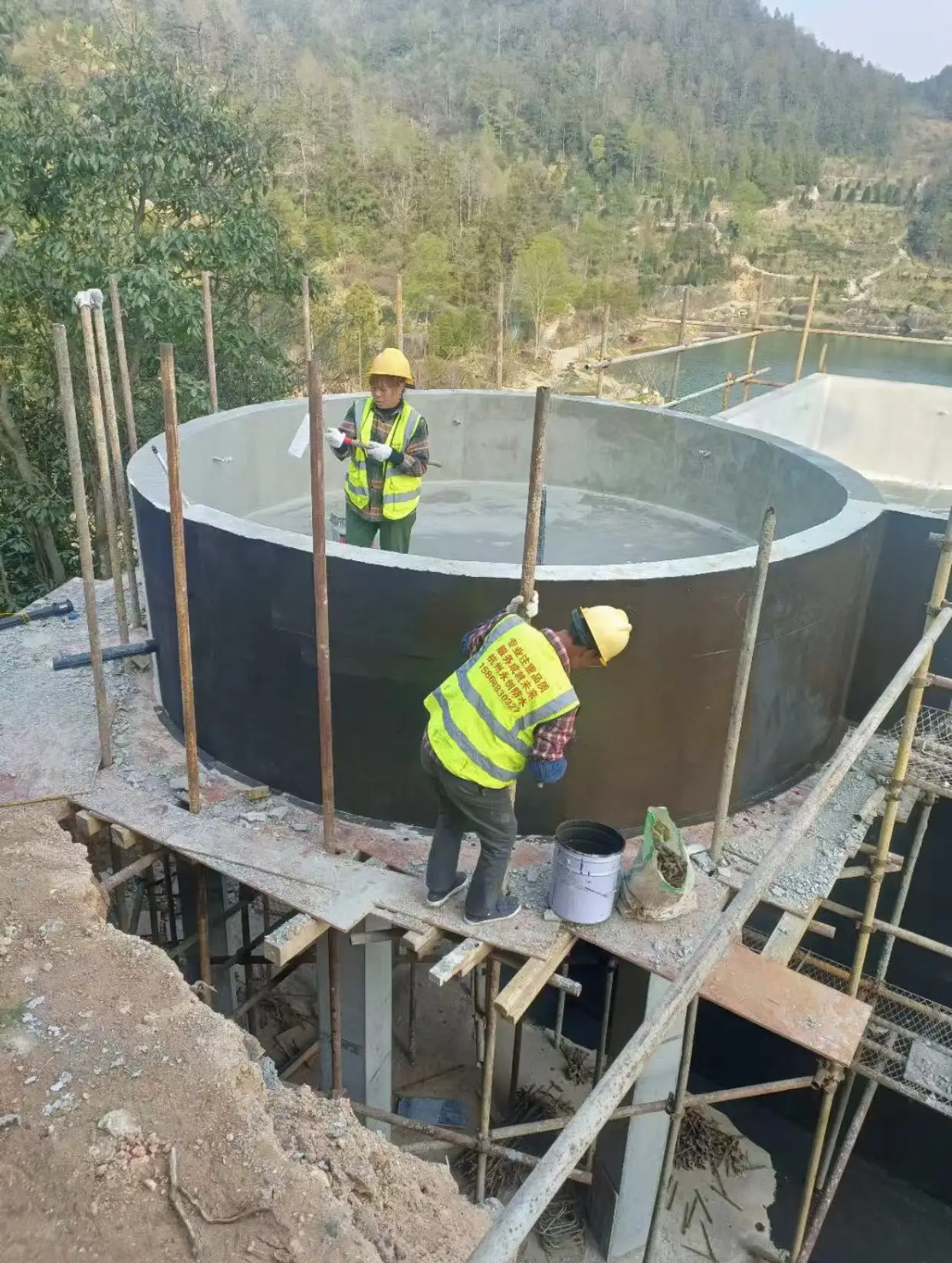 Two-component Cement-based Waterproof Coating for Interior and Exterior Walls Polymer Cement Paint