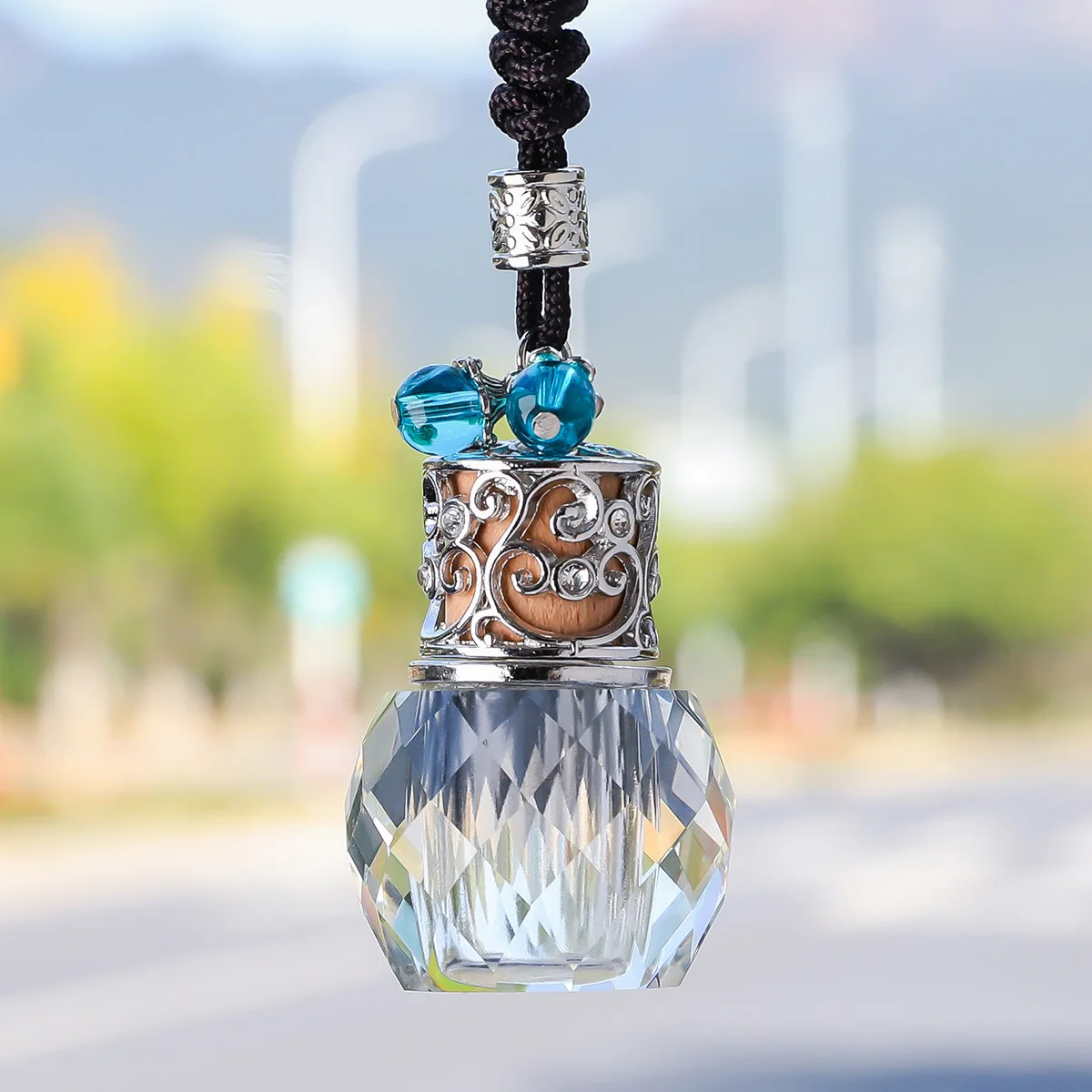 Car Aromatherapy empty bottle car perfume pendant hanging essential oil pendant in-car fragrance decoration