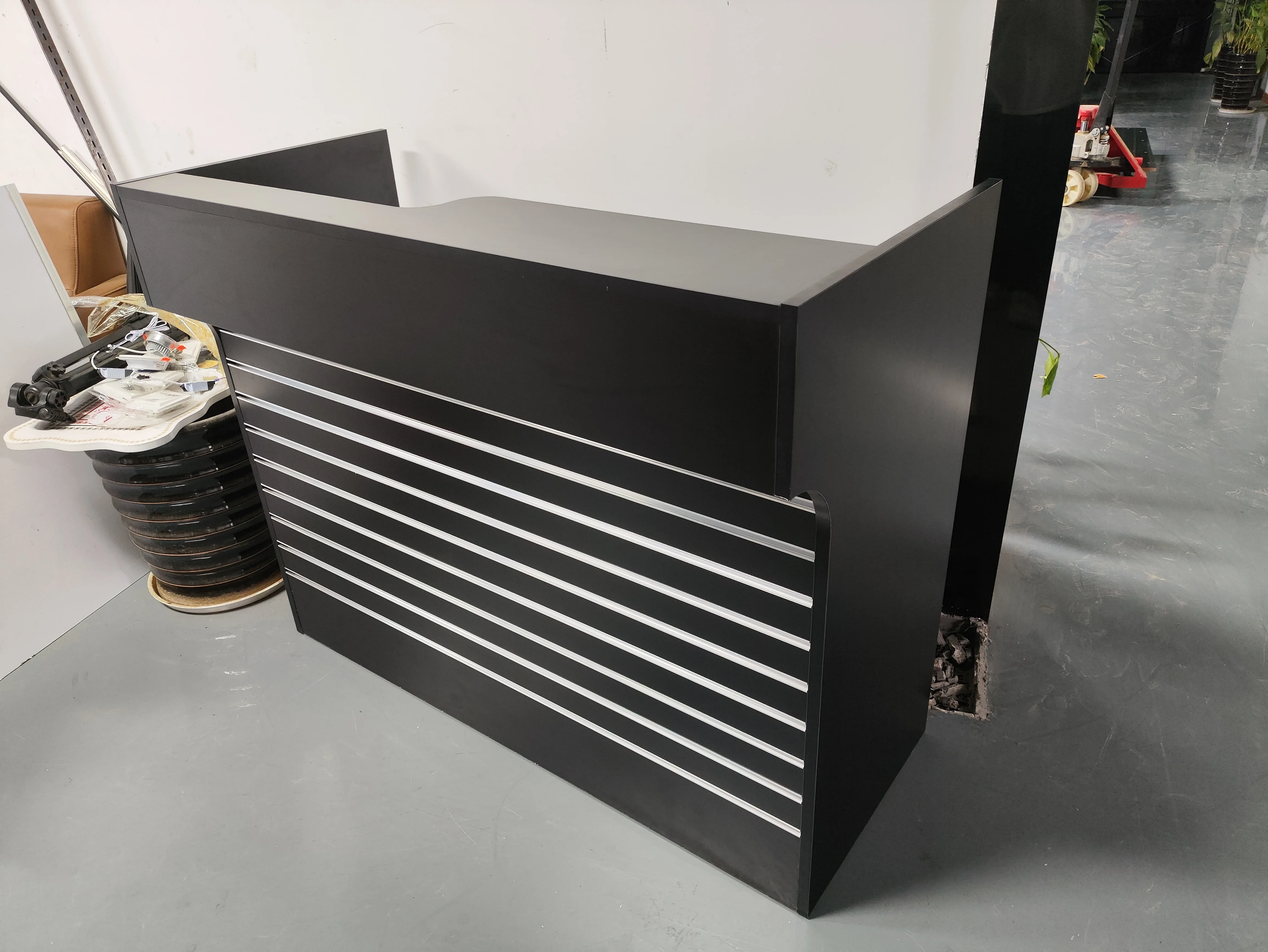 Factory Custom 120x 50 x 110cm MDF Board Check out Counter Supermarket Cashier  Desk