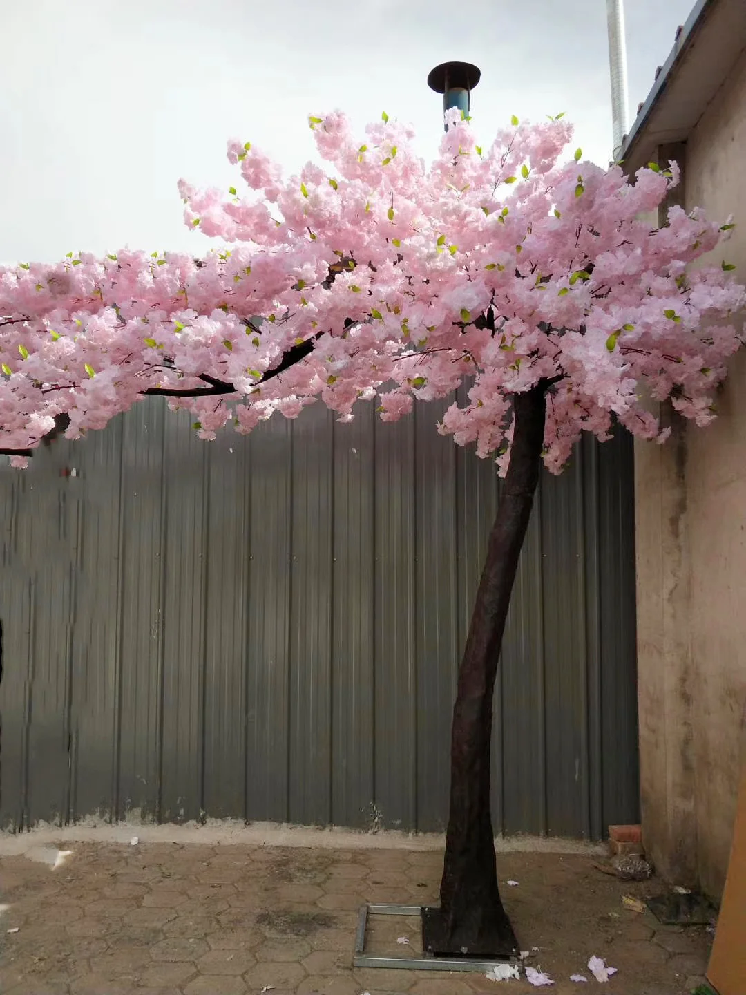 SNTL32501 cheap white pink red 6f 8f indoor wedding decoration Sakura Table artificial extend fabric outdoor cherry blossom tree