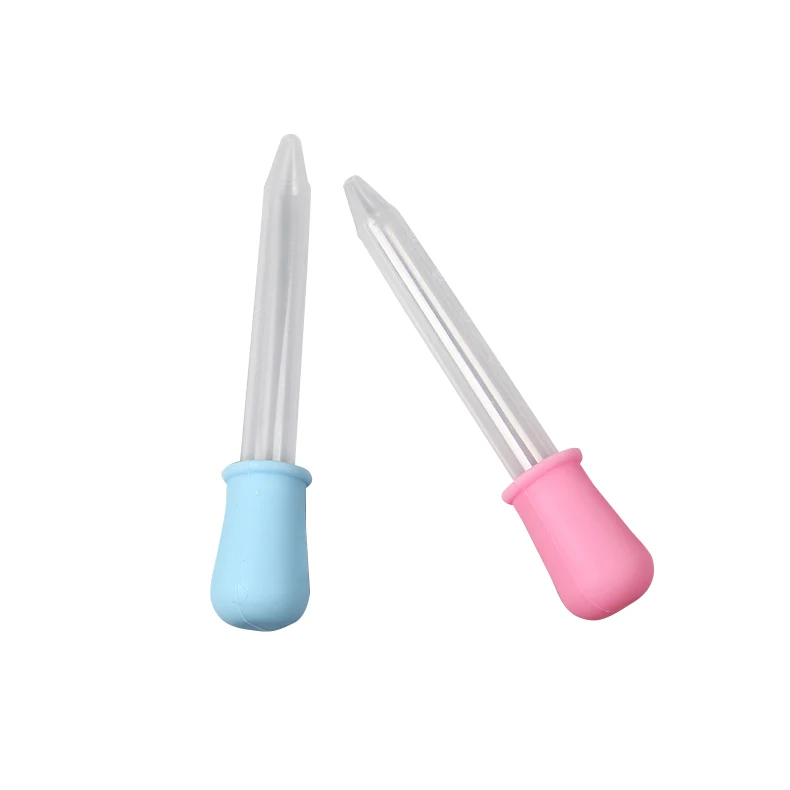 Newborn baby with scale silicone dropper feeder