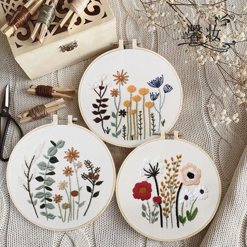 Custom China Wholesale Hand Made Embroidery Cross Stitch Set Embroidery Starter Kit Textile & Fabric Crafts