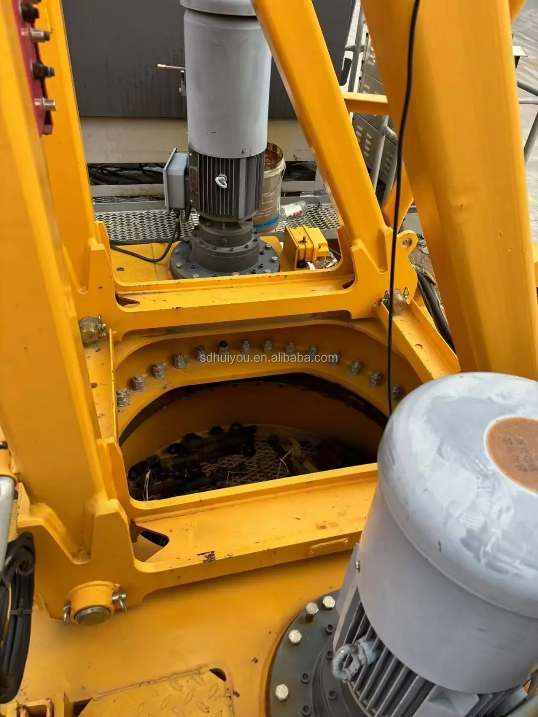 China  Famous Brand Zoomlion Topless Tower Crane Used 6 ton Construction Tower crane for Low Price