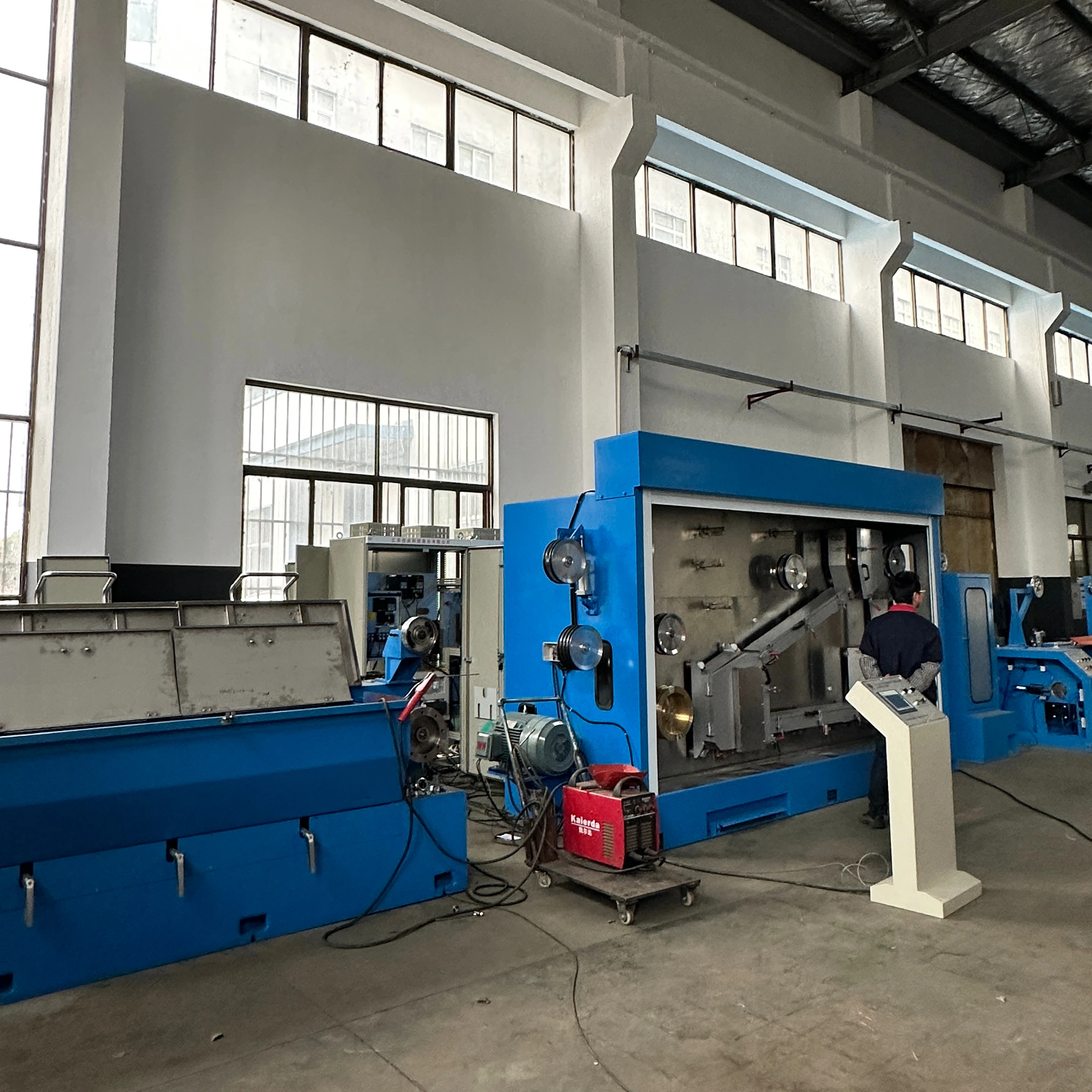 High Quality Rod breakdown machine with Servo Type Micro-Slide 32 Wires Continuous Annealing Drawing Machine wire drawing line