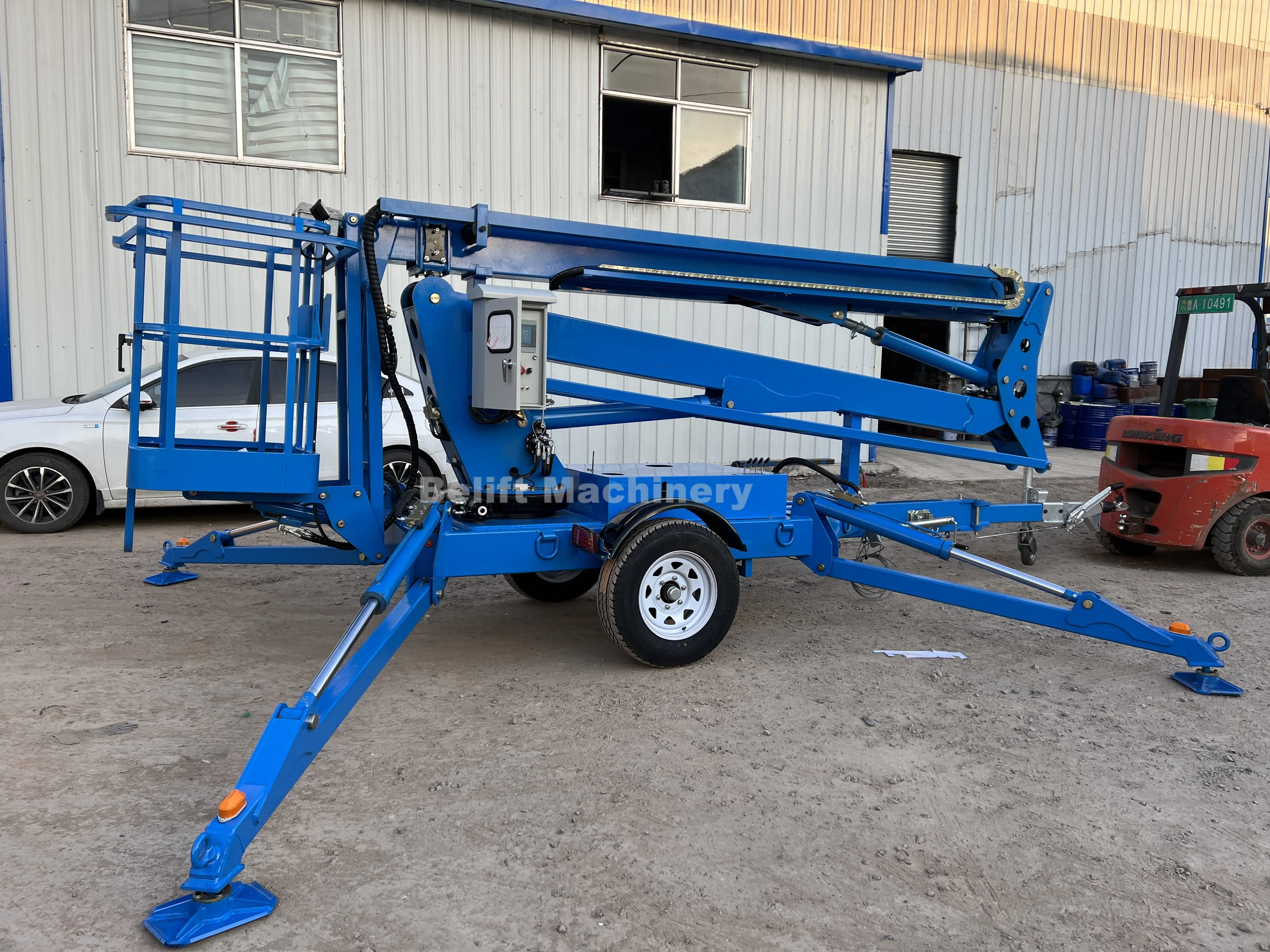 10m 12m Towable Trailer Hydraulic Telescopic Spider Lifts Boom Lifting Articulated Crane Lift With Rotation Basket