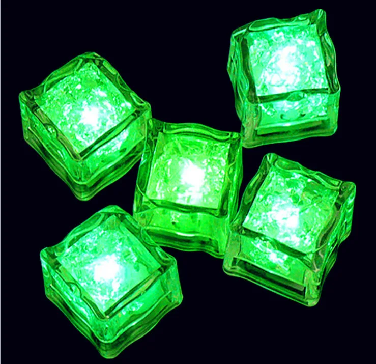 Water Conductive Luminescent LED Ice Cubes Flashing Party drinking Decoration with Colorful Plastic PS ice cube