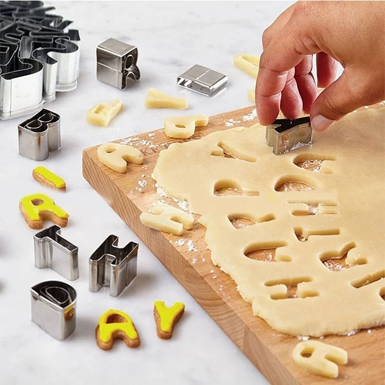 
26 Piece BakingPastry Cutters Stainless Steel Baking Metal Circle Ring Molds /Biscuit Cutter Set Wholesale 3D Cookie Cutters set 