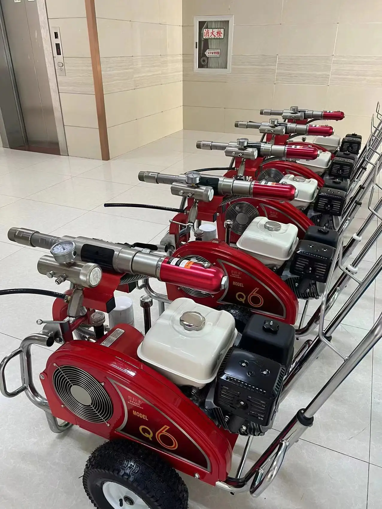 Electric Interior Decoration Putty Powder Spraying Machine Putty Sprayer Cement Mortar Wall Painting Machine