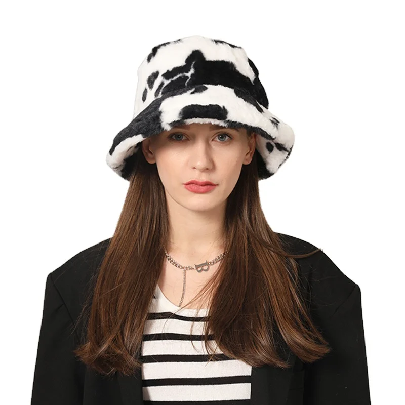 Hot Sale Wholesaler Female Soft Fluffy Faux Fur Fisherman Hat New Cow Pattern Warm Bucket Hats Outside Winter Thermal Caps