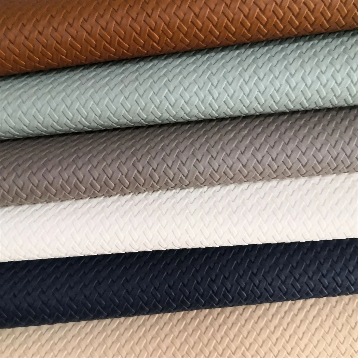 Synthetic Pu Leather weave pattern PU Waterproof and durable use for bag belt seat