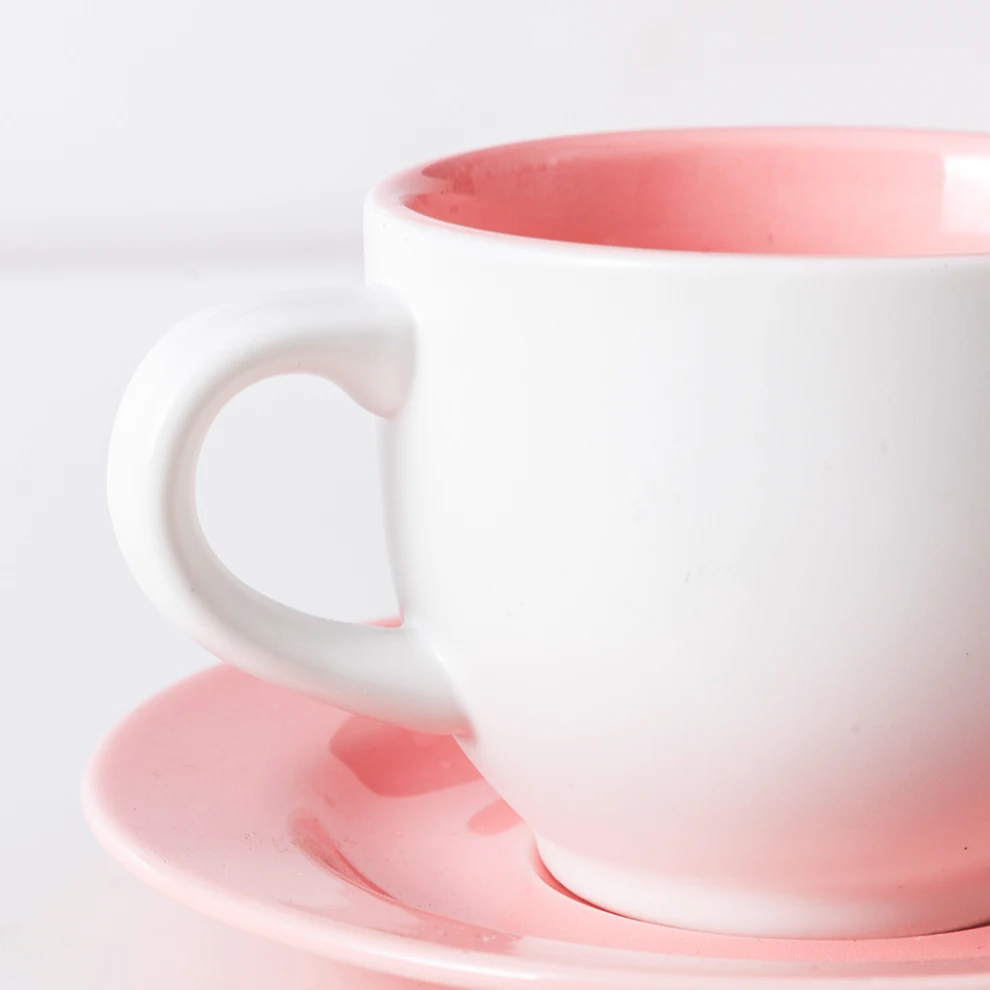 Shengjing Cheap Pink 220ml Coffee Cup Sets Glossy Ceramic Drinkware For Coffee Shop Chinese Teaware