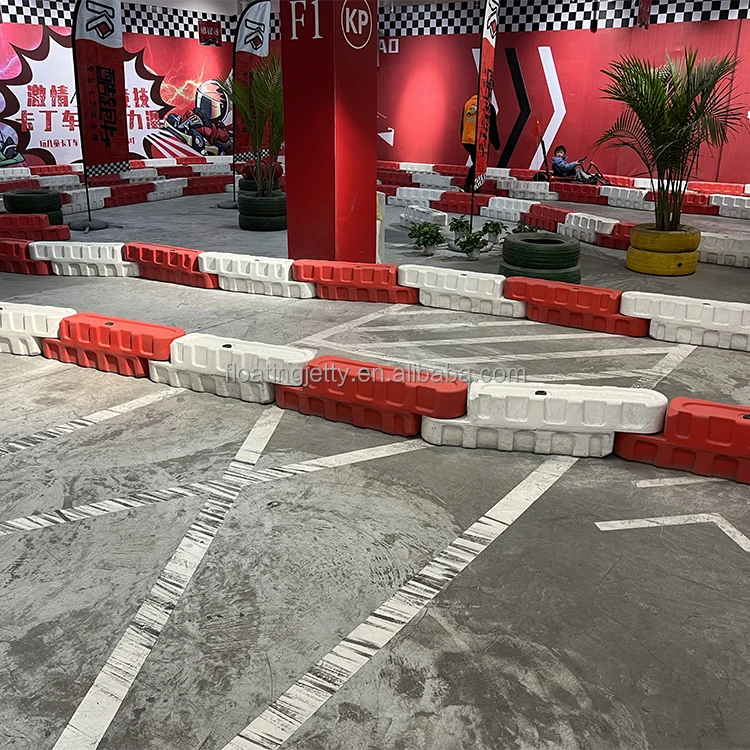 factory Indoor and outdoor track use go karting barrier/rotational molding plastic barrier for race track/traffic safety barrier