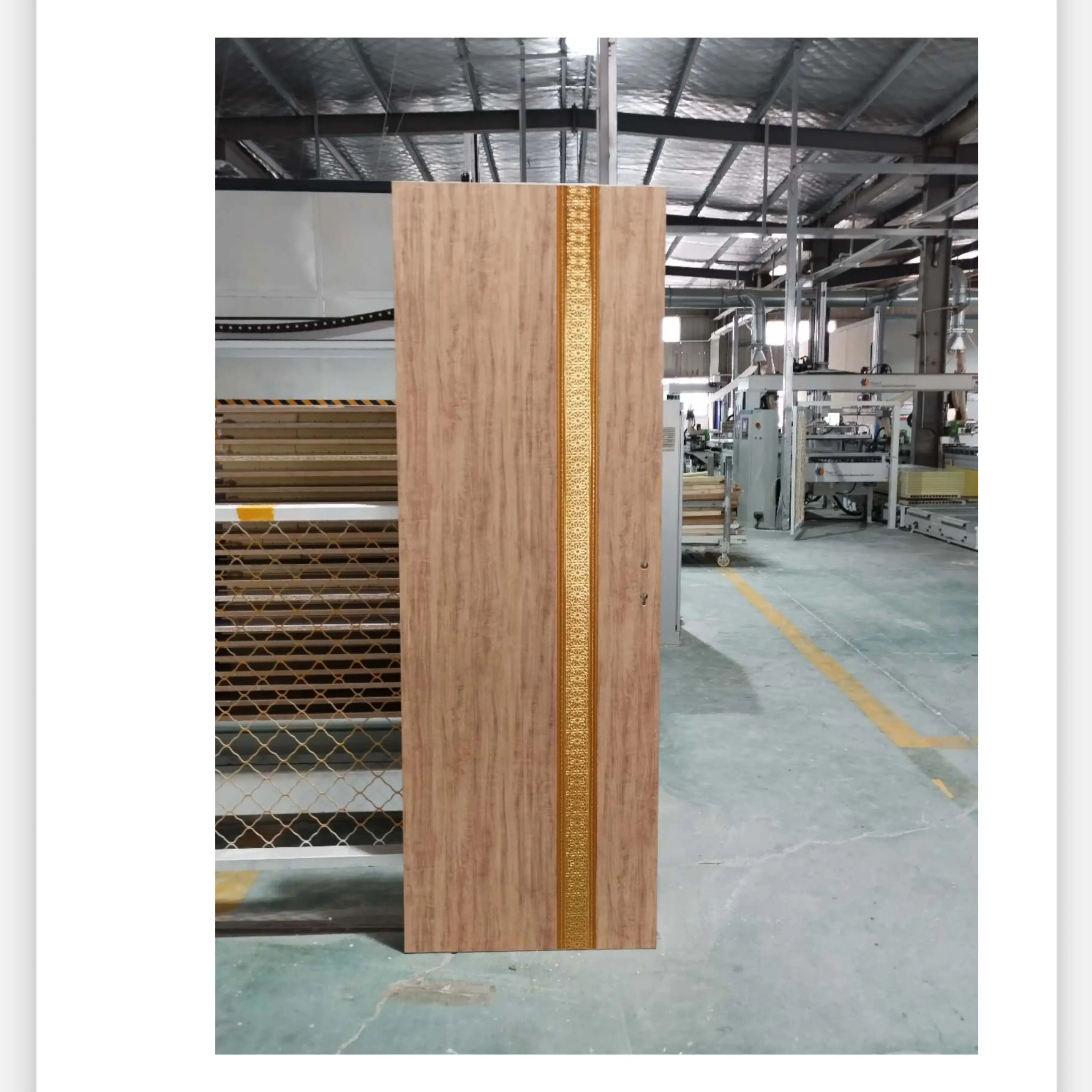 Оман дизайн водонепроницаемый звукоизоляционный интерьер ПВХ крытый высокополимерный WPC дверь ламинированный PVC с дверью