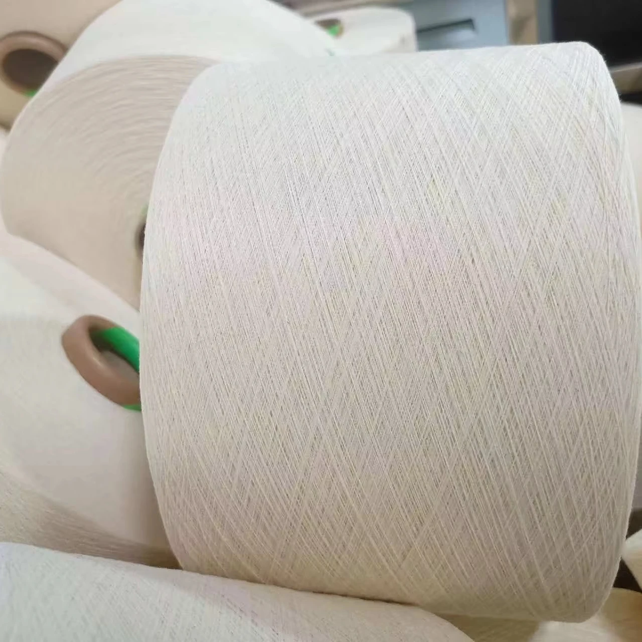 High Quality Open End Spinning 10s-32s 100% cotton For Dyeing Weaving Cotton Combed Yarn
