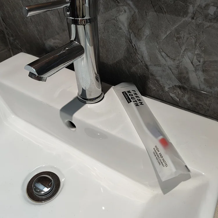 Modern Hotel Disposable Small Package Plastic Toothbrush with 3g Toothpaste for Adult Traveling or Business Trip