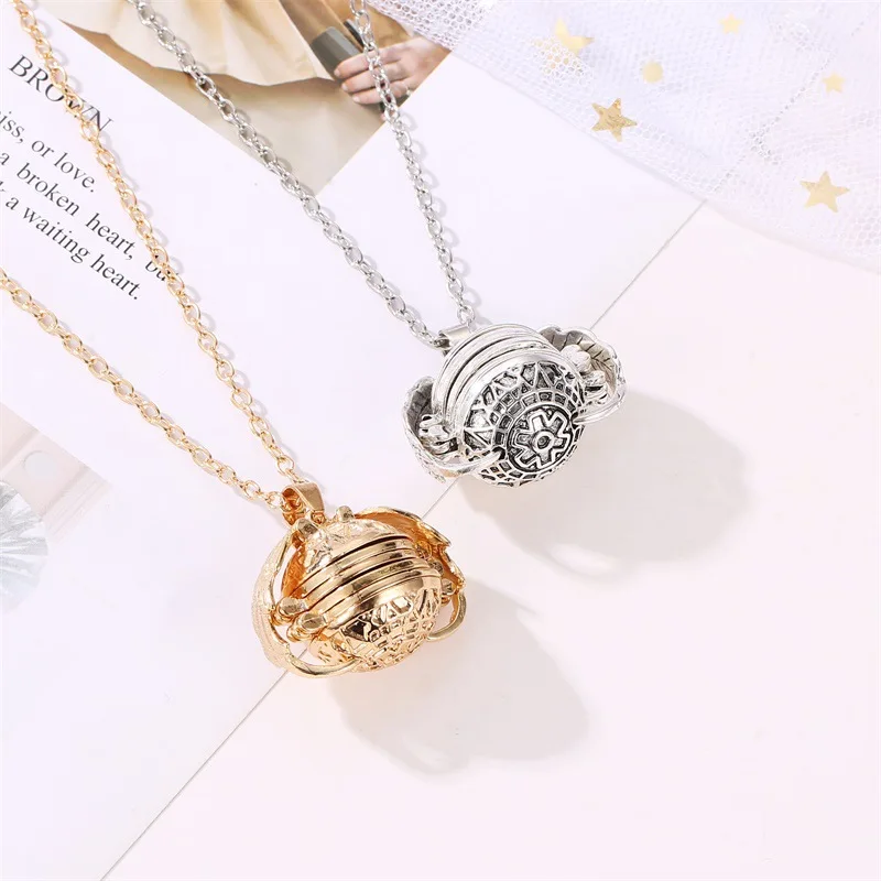 Magic Photo Pendant Memory Floating Photo Locket Necklace Plated Angel Wings Flash Box  is an aromatherapy personality pendant