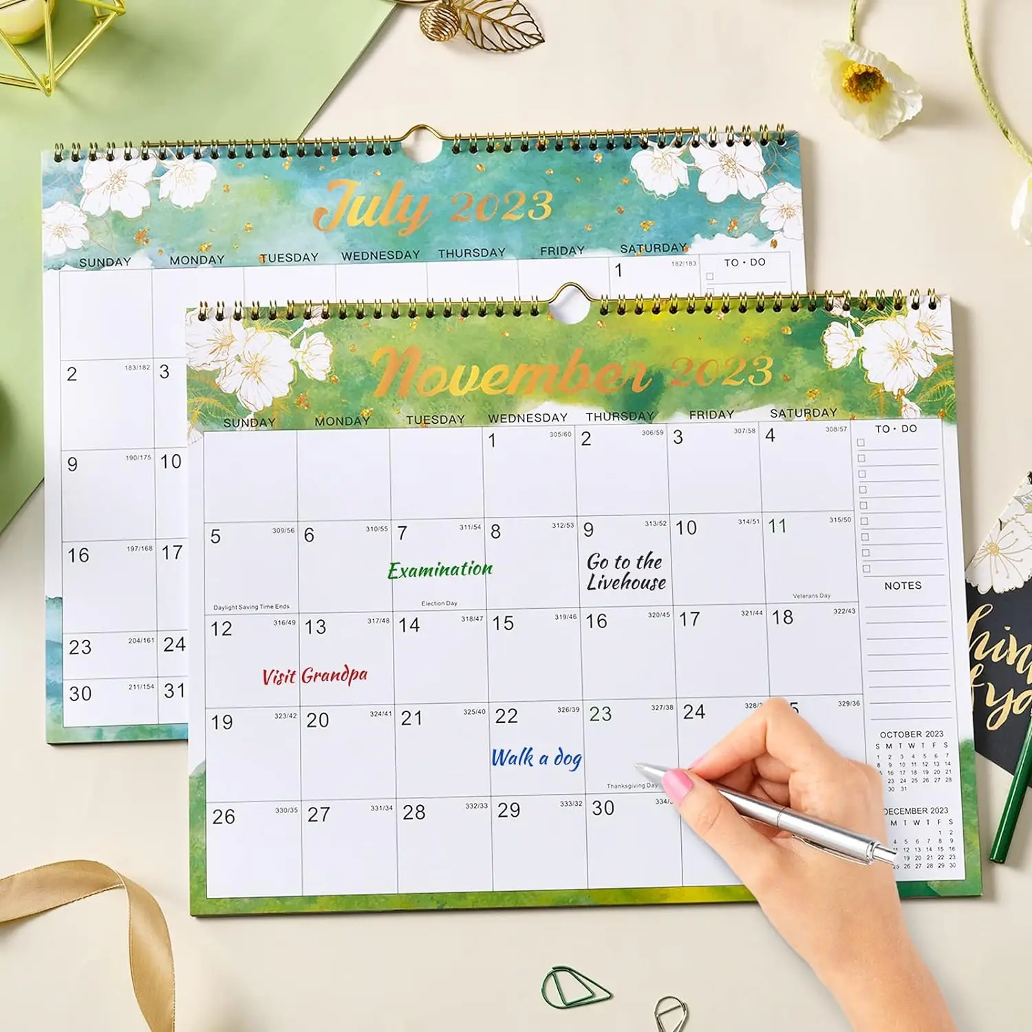 Promotion Custom  Calendar Office Gift Cheap Saddle Stitch Spiral Binding Daily Monthly Printing Wall Calendar