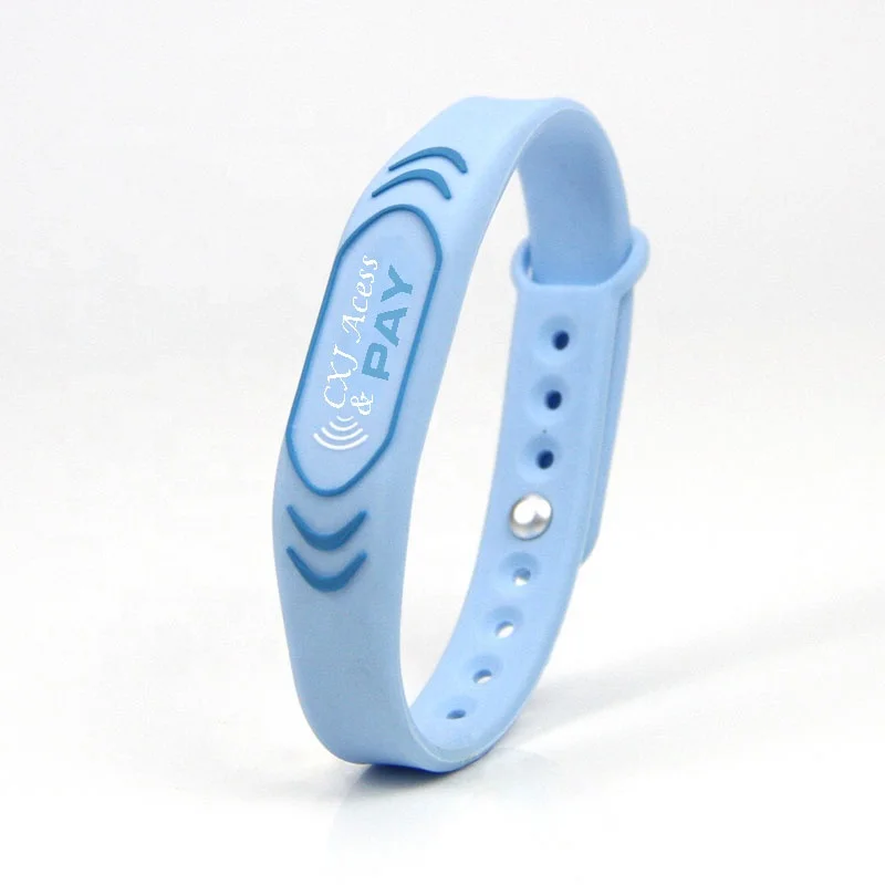 Factory Wholesale Bracelet 13.56mh Waterproof NFC Adjustable Silicone Rfid Wristband for Access Control