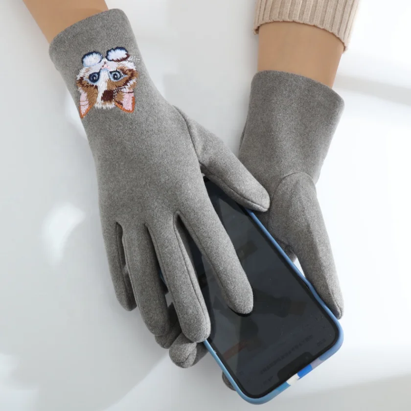 Customized Logo Gloves Winter Fleece Women Touchscreen Gloves Embroidery Cat Gloves