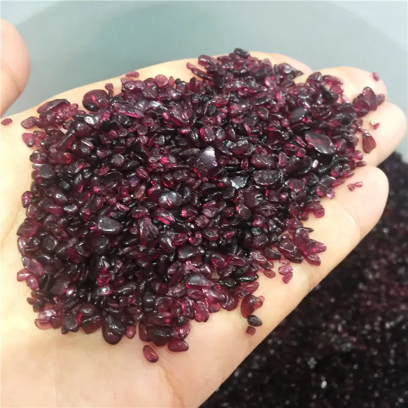 High Quality Natural Garnet Gravel Johnstonotite Pebble Crystal Stone Tumbled Stones For Healing