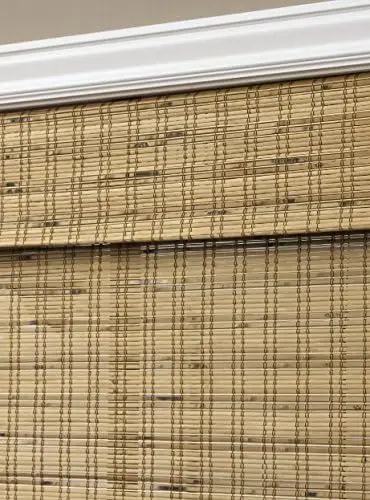 Customized Real Natural Bamboo Material Sheer Bamboo Roman Shades Light Filtering Cordless Blinds for Interior Windows