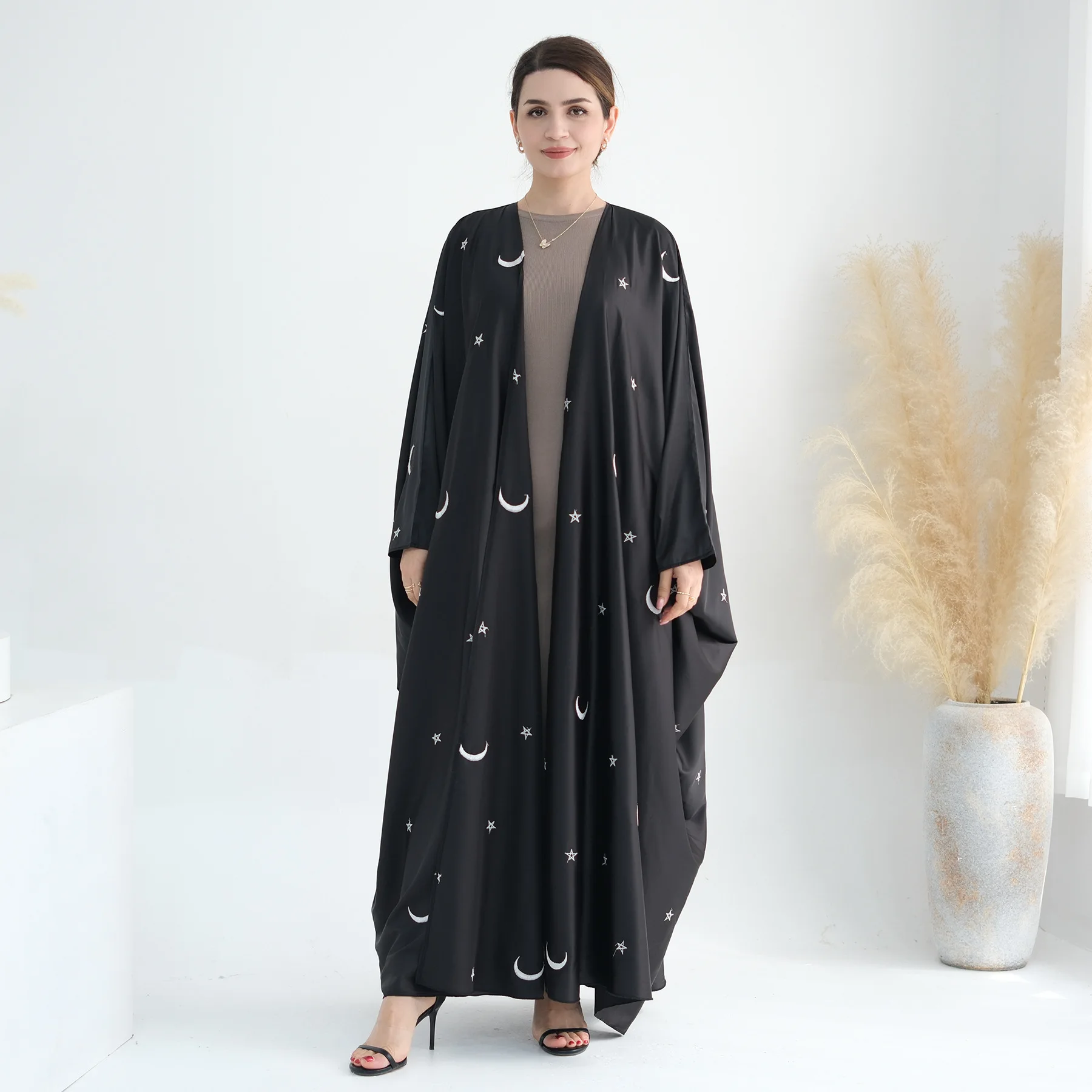 Abaya 2024 Islamic Clothing Satin Open Abaya Cardigan Embroidery Moons and Stars Dubai Abaya Women Muslim Dress