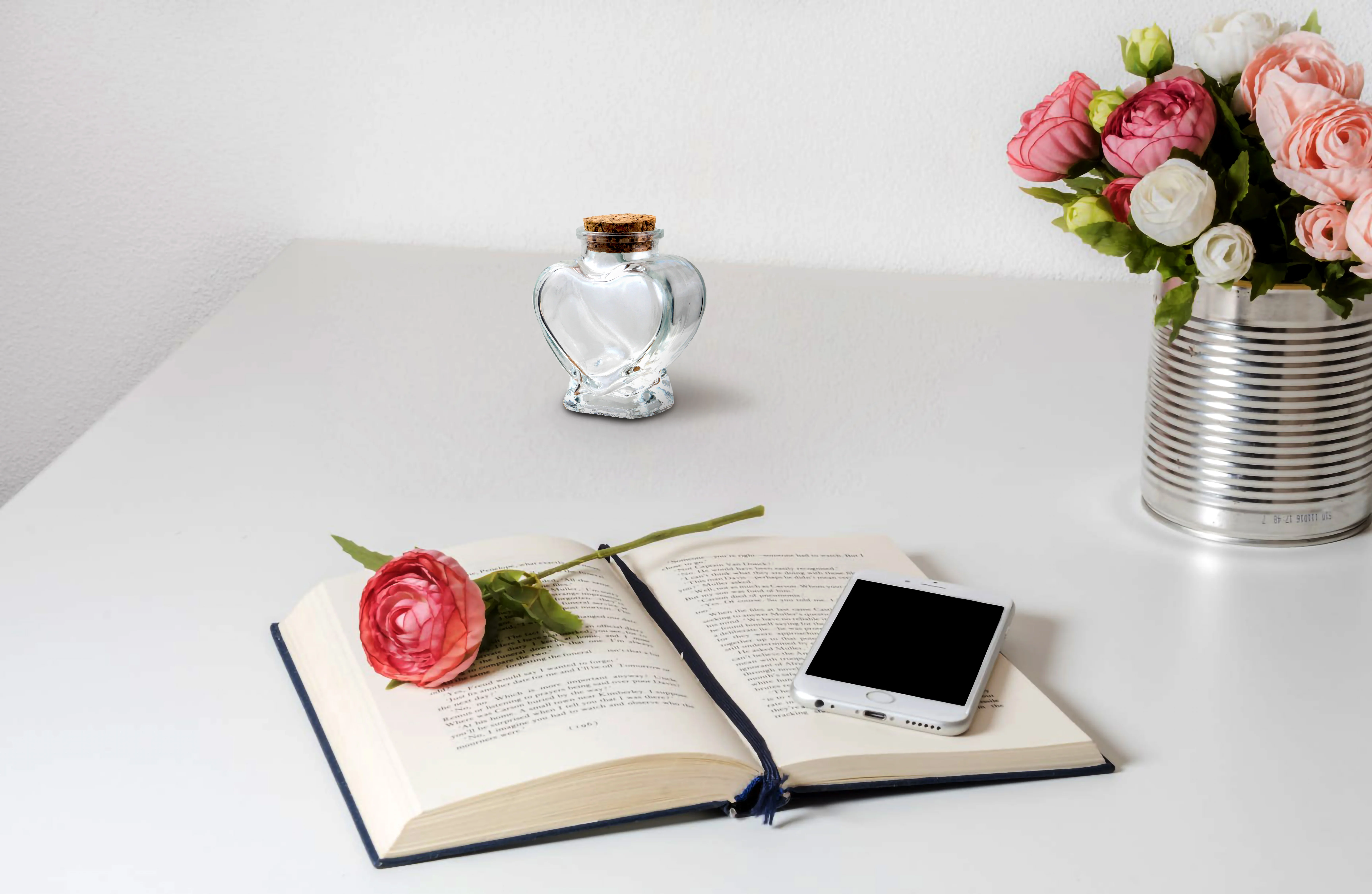 Valentine Customized Heart shape honey candy glass jar