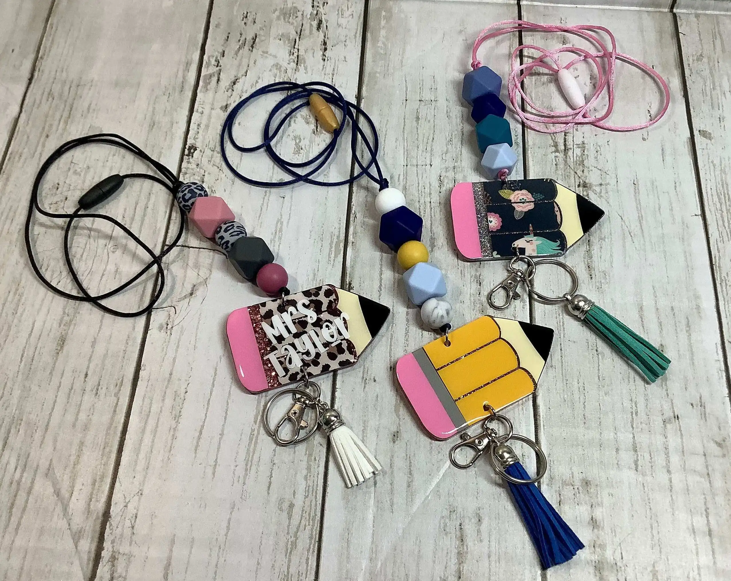 New Arrival 2022 New Style Cute Lanyard Creative Gift for Teacher Thanksgiving Pencil Cheetah Silicone Ornament Keychain Lanyard